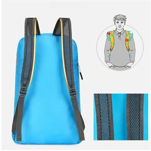 Foldable ultra-thin backpack
