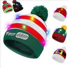 LED Light-Up Christmas Knit Beanie